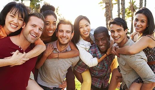 Hollywood Smiles Teeth Whitening